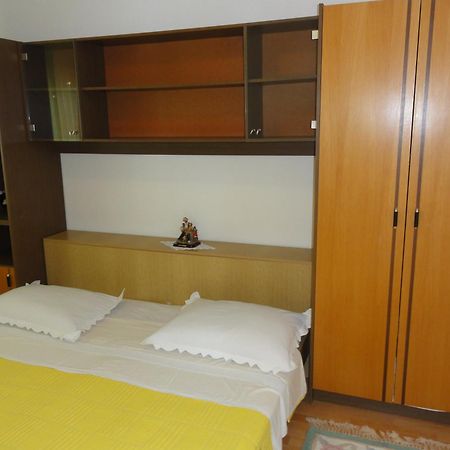 Apartmani Pavlovic Sućuraj Exteriér fotografie